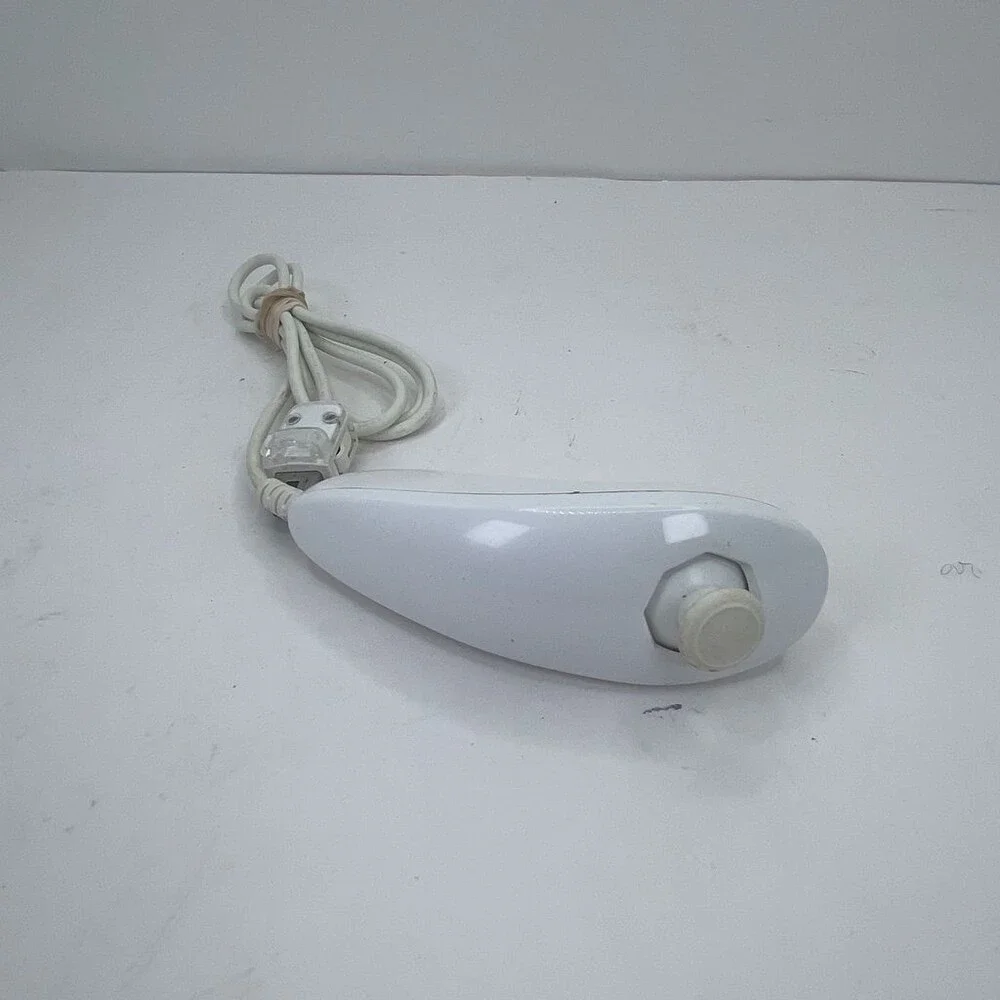 OEM White Nintendo Wii Remote Nunchuk Wireless Controller RVL-003